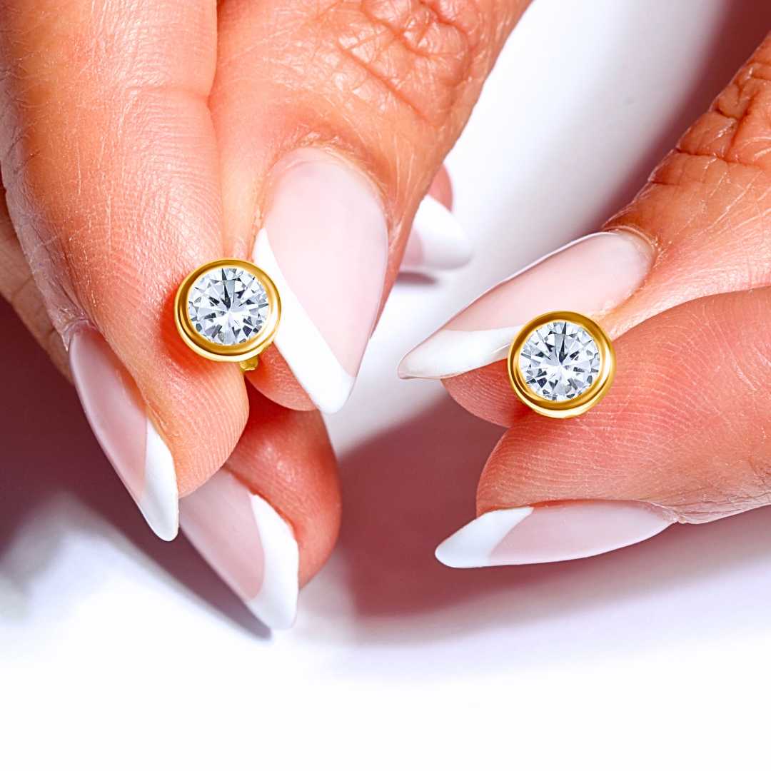 14K Gold Round Bezel Cut Studs