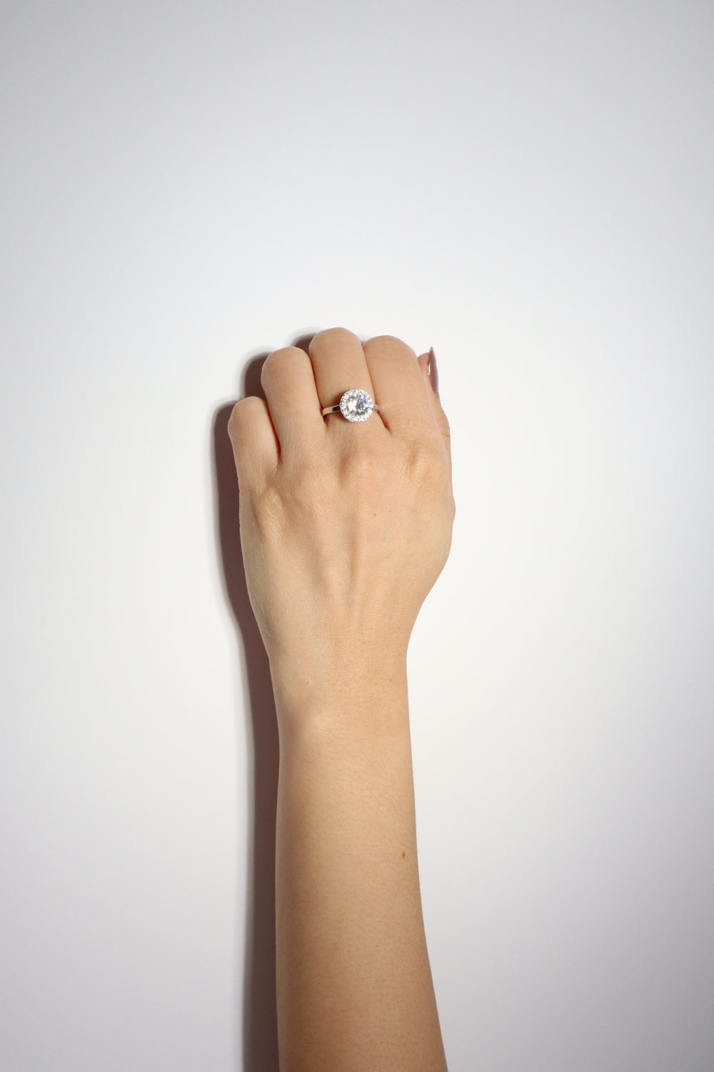 Round Inlay Halo Engagement Proposal Ring