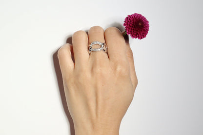 Chain Link Pavé Ring