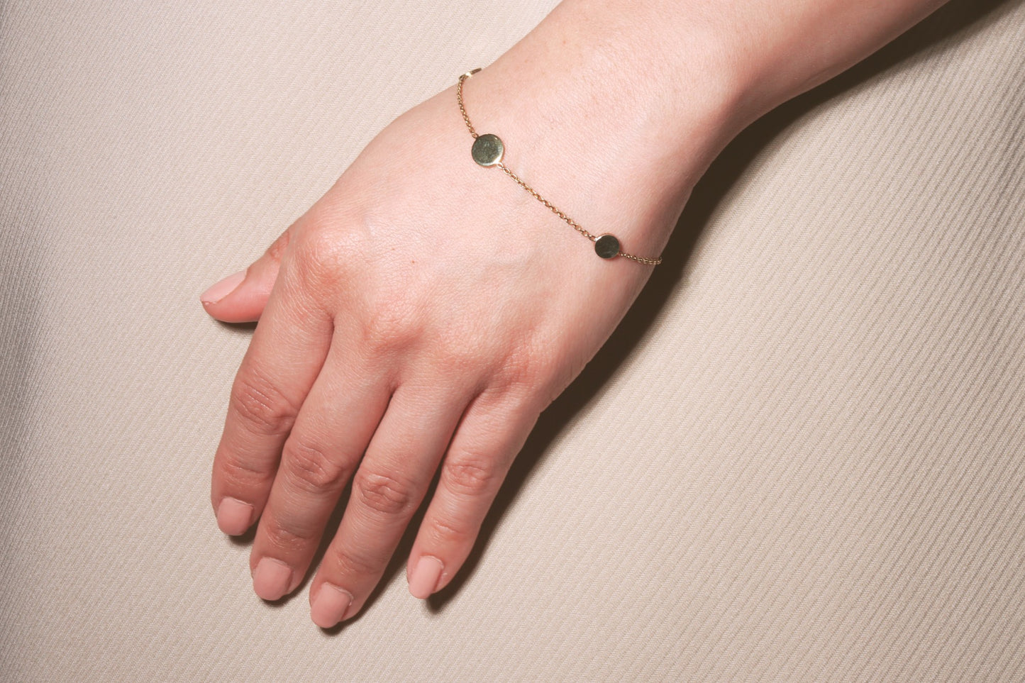 Gold Disc Chain Bracelet