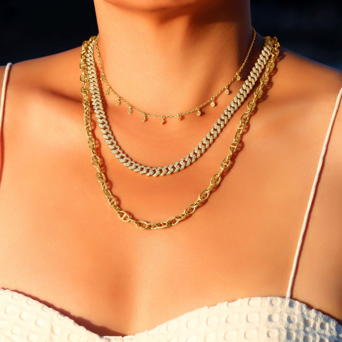 Circle Disc Choker Necklace